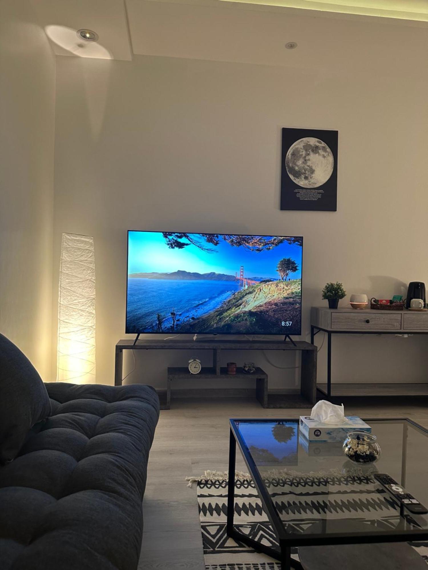 استديو مريح بدخول ذاتي في موقع مميز Apartment